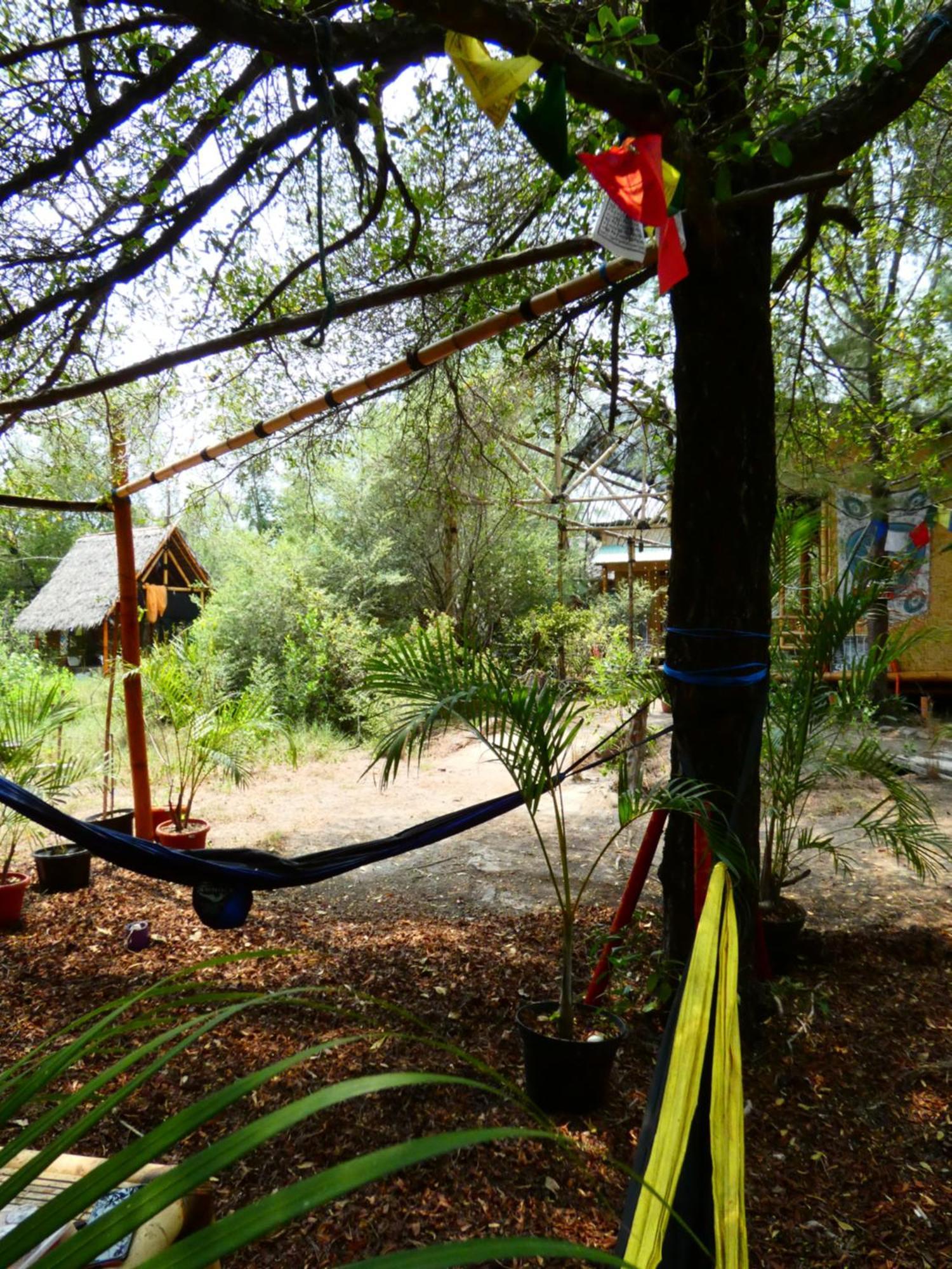 Uncle Hippie'S Dream Vandrehjem Gili Meno Eksteriør billede